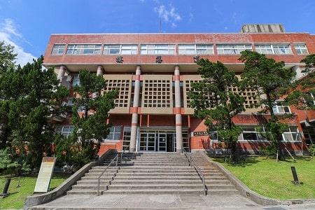 國立政治大學道藩樓外觀